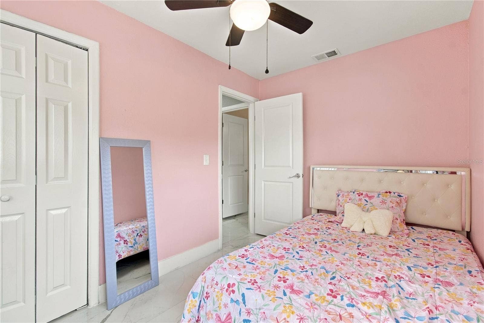 305 LIME TREE ROAD, Tampa, FL 33619