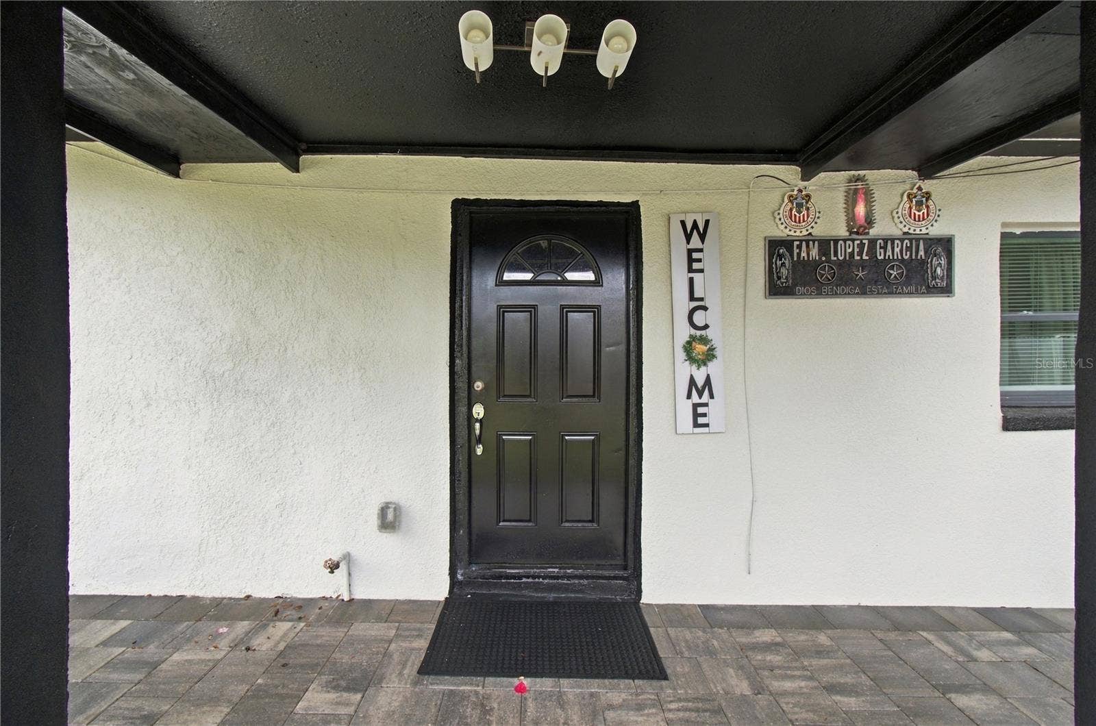 305 LIME TREE ROAD, Tampa, FL 33619