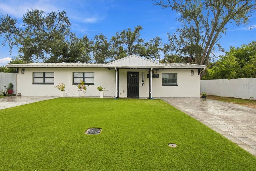 Property photo for 305 LIME TREE ROAD, Tampa, FL