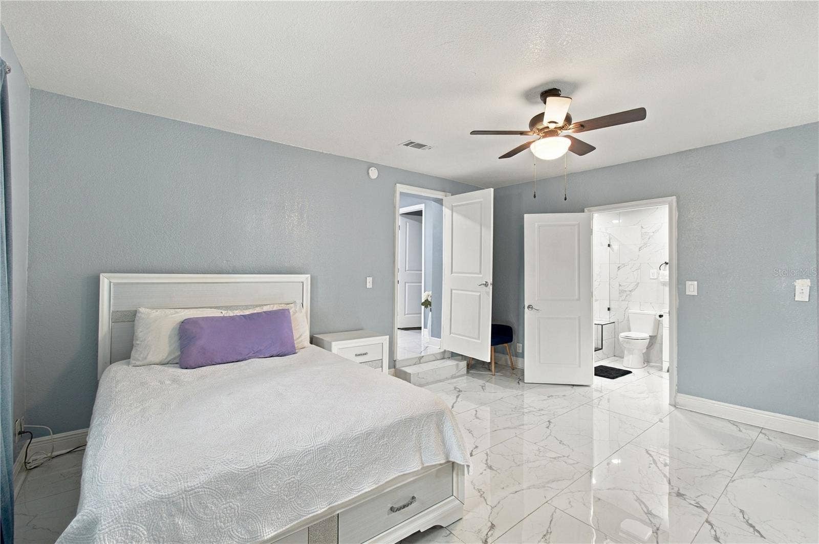 305 LIME TREE ROAD, Tampa, FL 33619