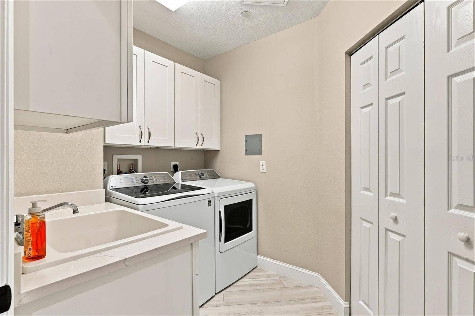 6350 WATERCREST WAY, #401, Lakewood Ranch, FL 34202