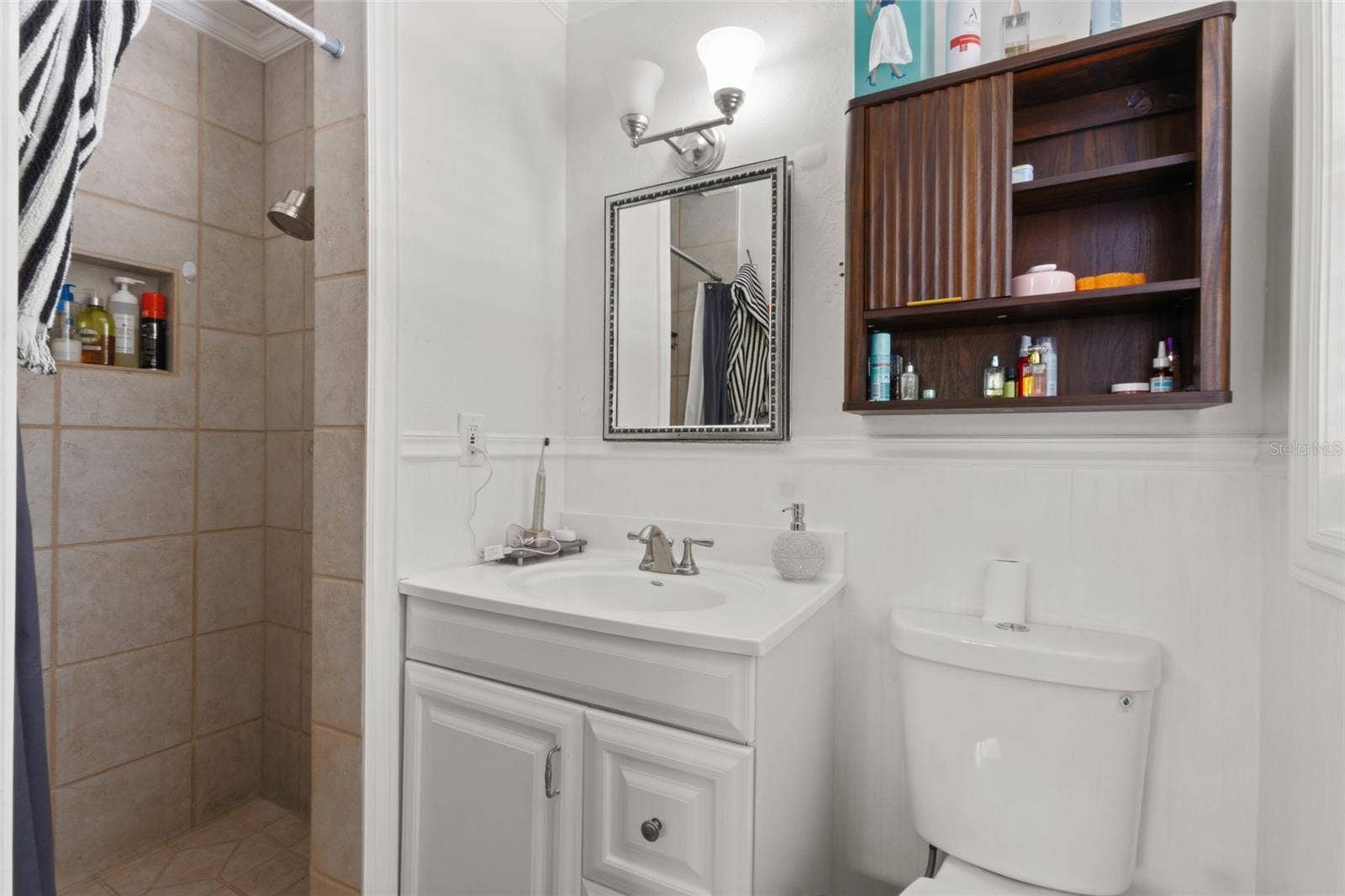 2857 WOOD STREET, Sarasota, FL 34237 2857 WOOD STREET, Sarasota, FL 34237