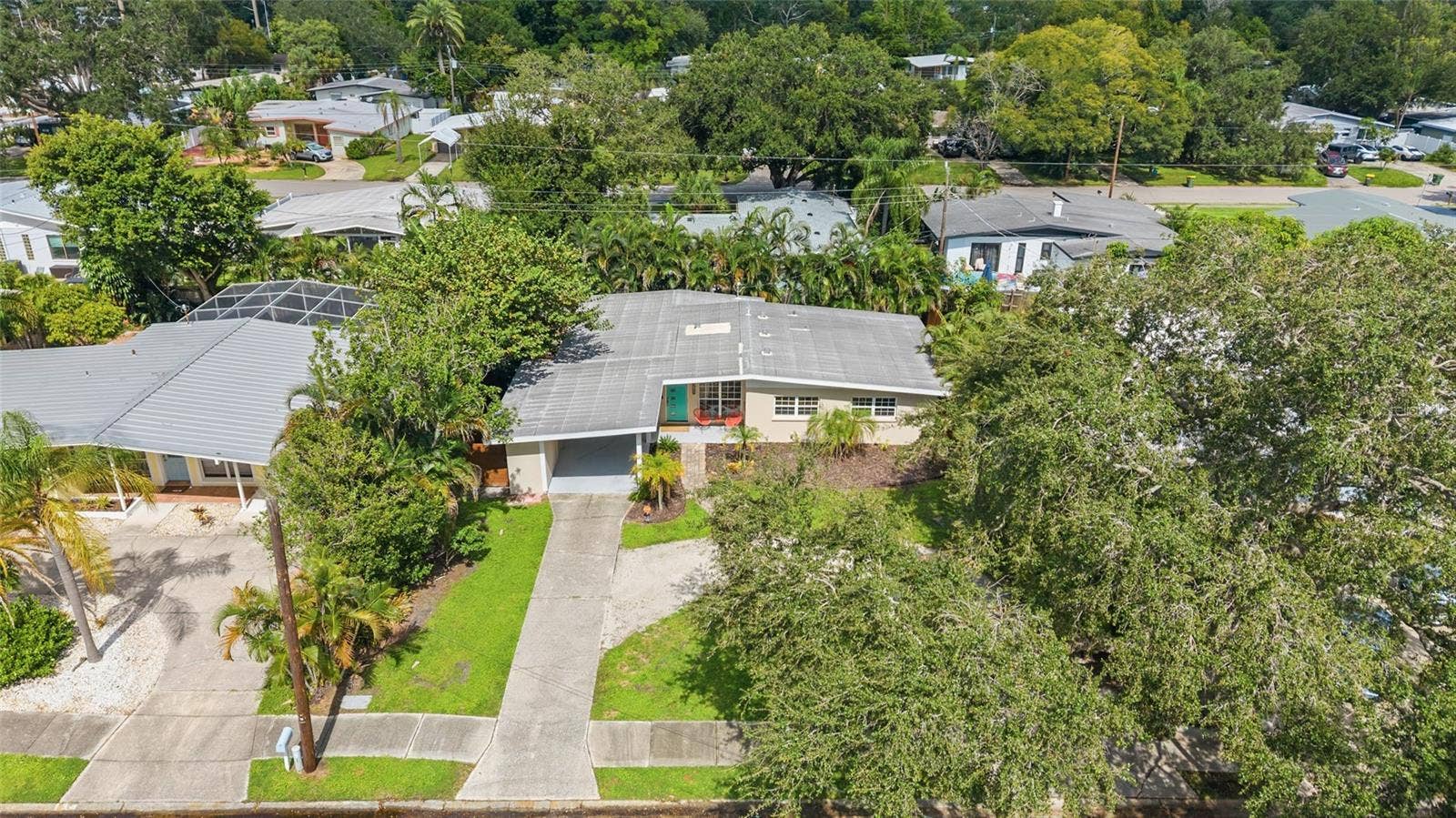 2857 WOOD STREET, Sarasota, FL 34237 2857 WOOD STREET, Sarasota, FL 34237