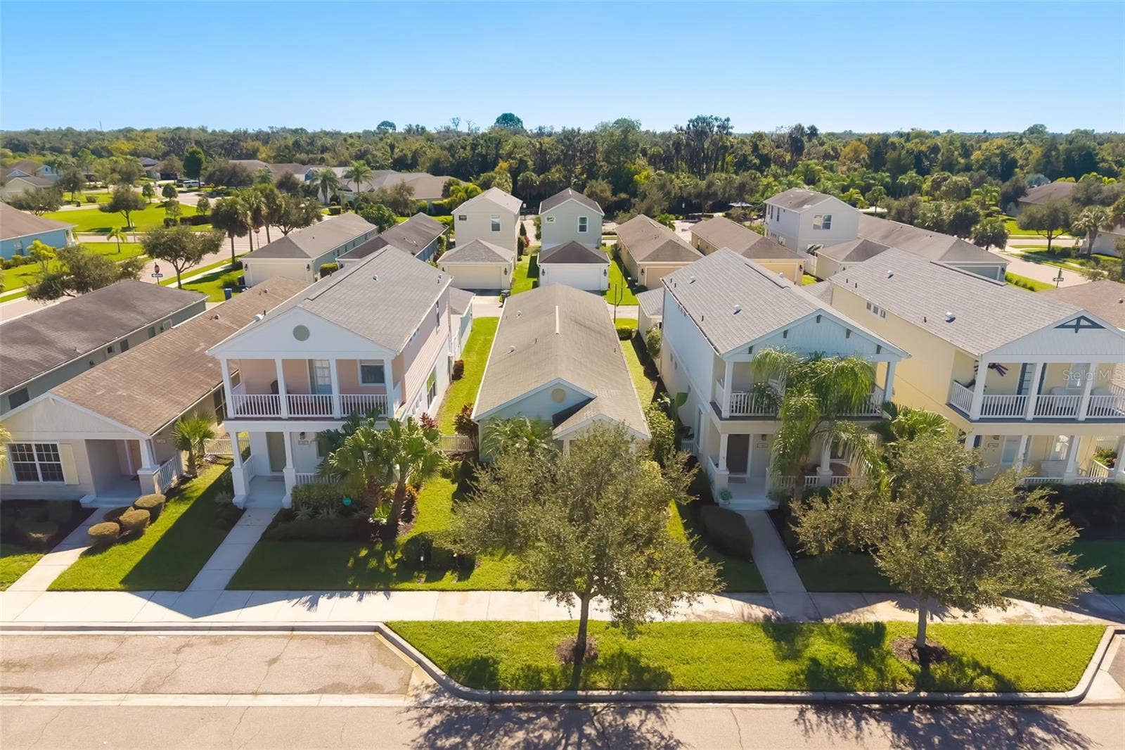 6417 PINE BREEZE RUN, Sarasota, FL 34243 6417 PINE BREEZE RUN, Sarasota, FL 34243