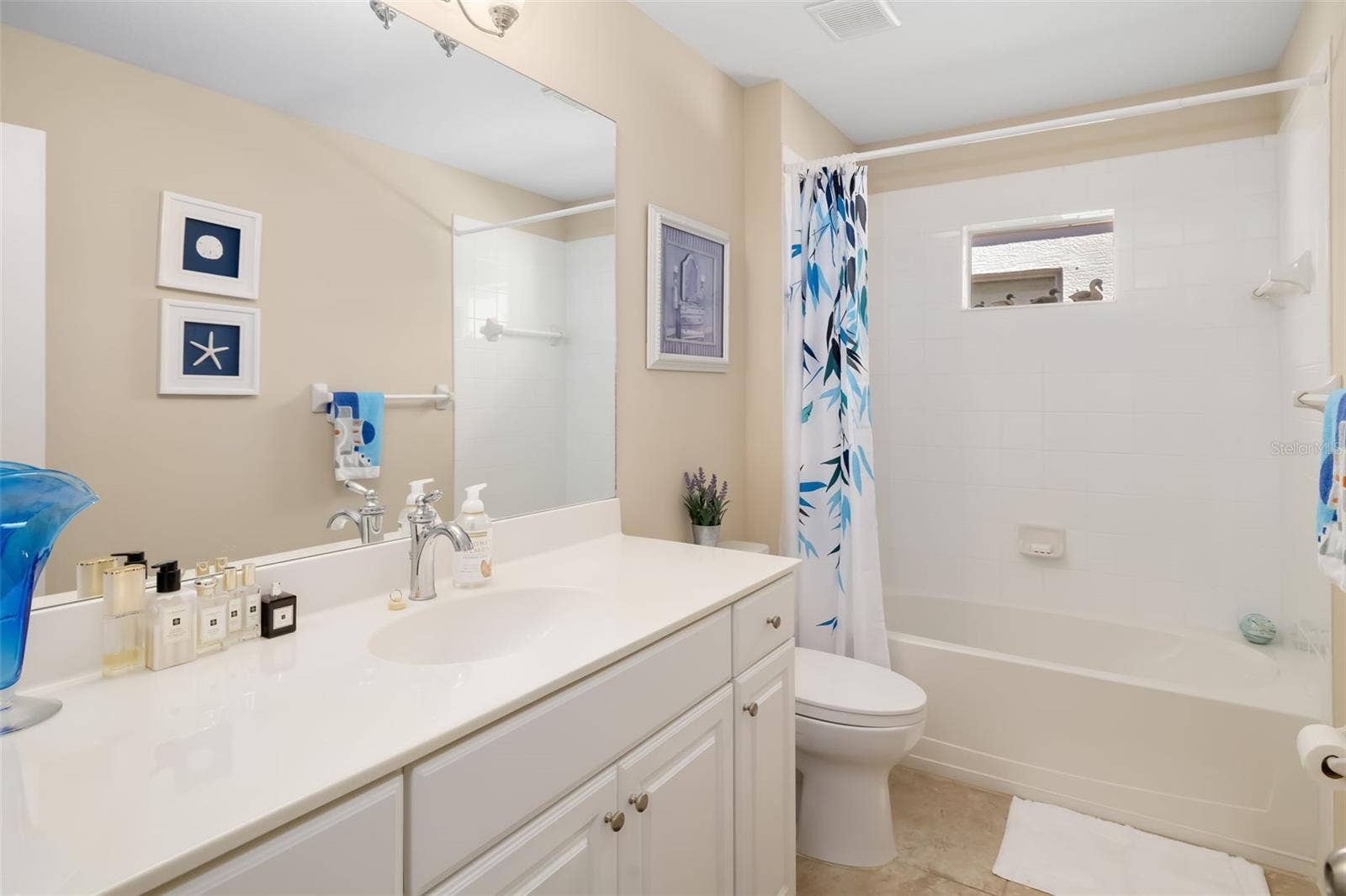 6417 PINE BREEZE RUN, Sarasota, FL 34243 6417 PINE BREEZE RUN, Sarasota, FL 34243