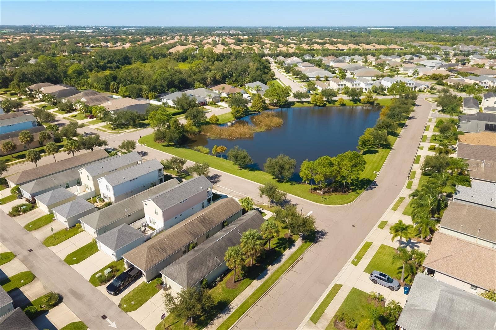6417 PINE BREEZE RUN, Sarasota, FL 34243 6417 PINE BREEZE RUN, Sarasota, FL 34243
