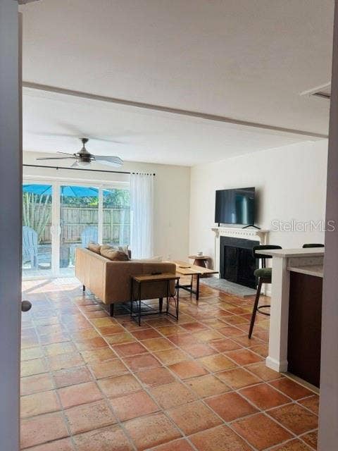 104 CHESAPEAKE AVENUE, #C6, Tampa, FL 33606 104 CHESAPEAKE AVENUE, #C6, Tampa, FL 33606