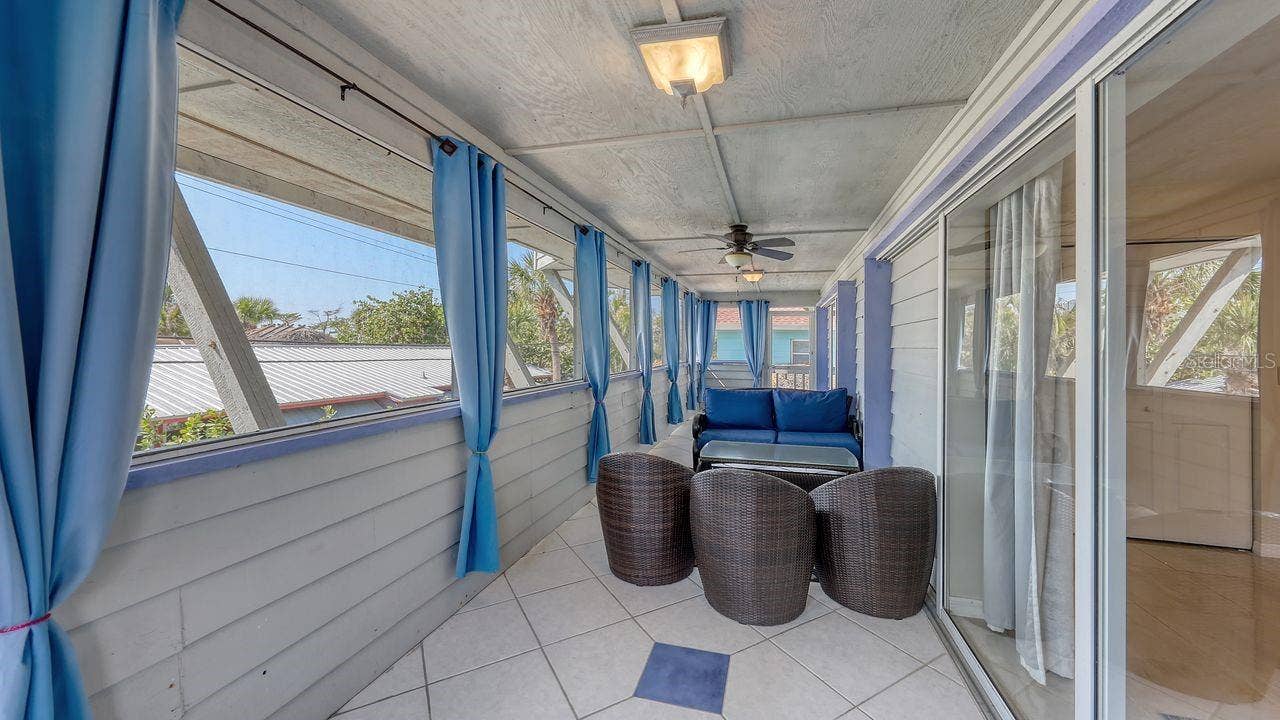 126 AVENIDA VENECCIA, Sarasota, FL 34242 126 AVENIDA VENECCIA, Sarasota, FL 34242