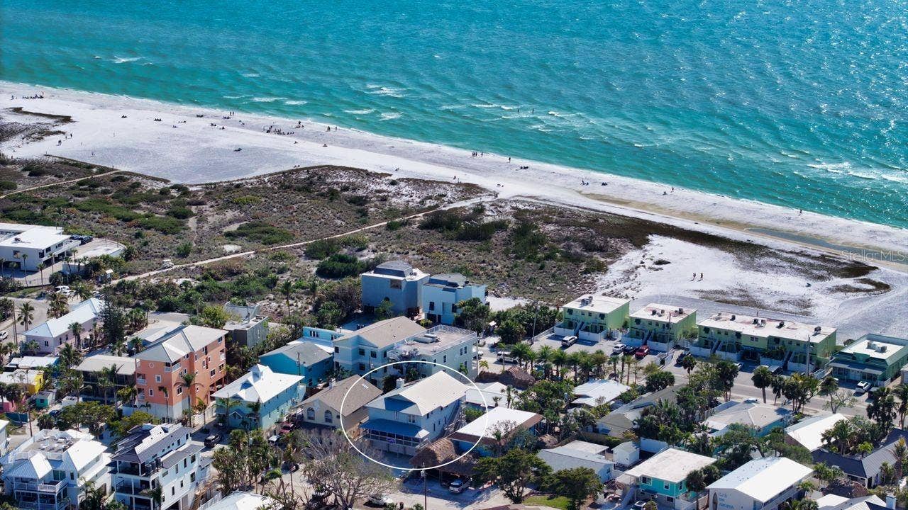 126 AVENIDA VENECCIA, Sarasota, FL 34242 126 AVENIDA VENECCIA, Sarasota, FL 34242