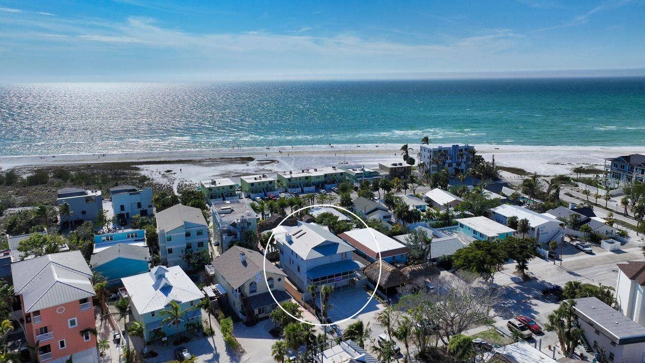 126 AVENIDA VENECCIA, Sarasota, FL 34242 126 AVENIDA VENECCIA, Sarasota, FL 34242