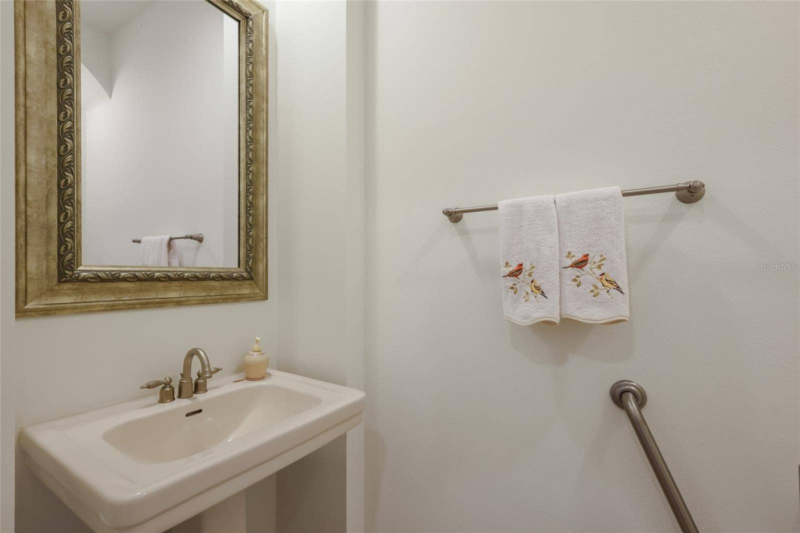 7107 KESWICK LANE, Lakewood Ranch, FL 34202 Half bath adjacent to office