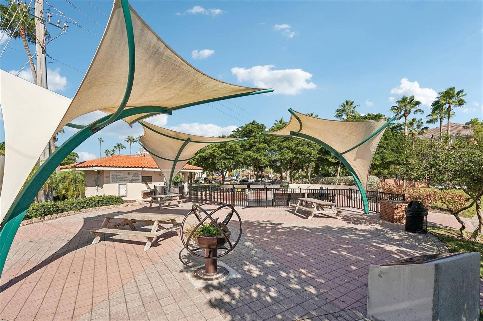 309 PARKSIDE DRIVE, Venice, FL 34285
