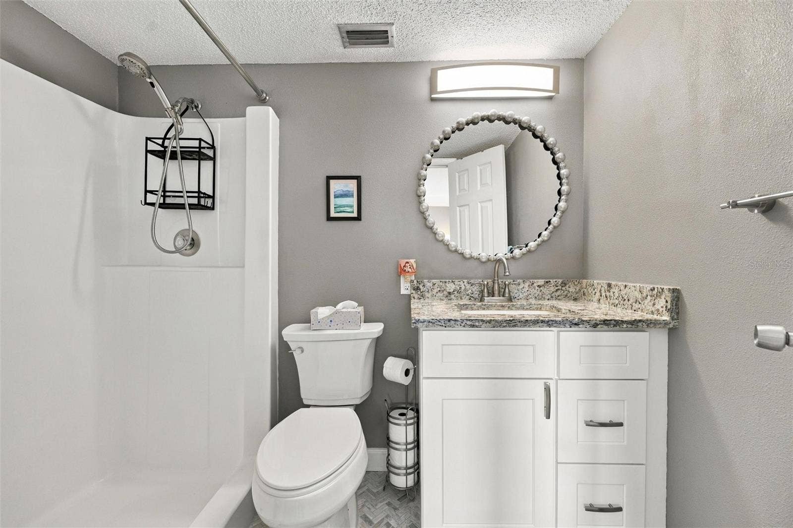 3849 CATALINA DRIVE, Bradenton, FL 34210 3849 CATALINA DRIVE, Bradenton, FL 34210