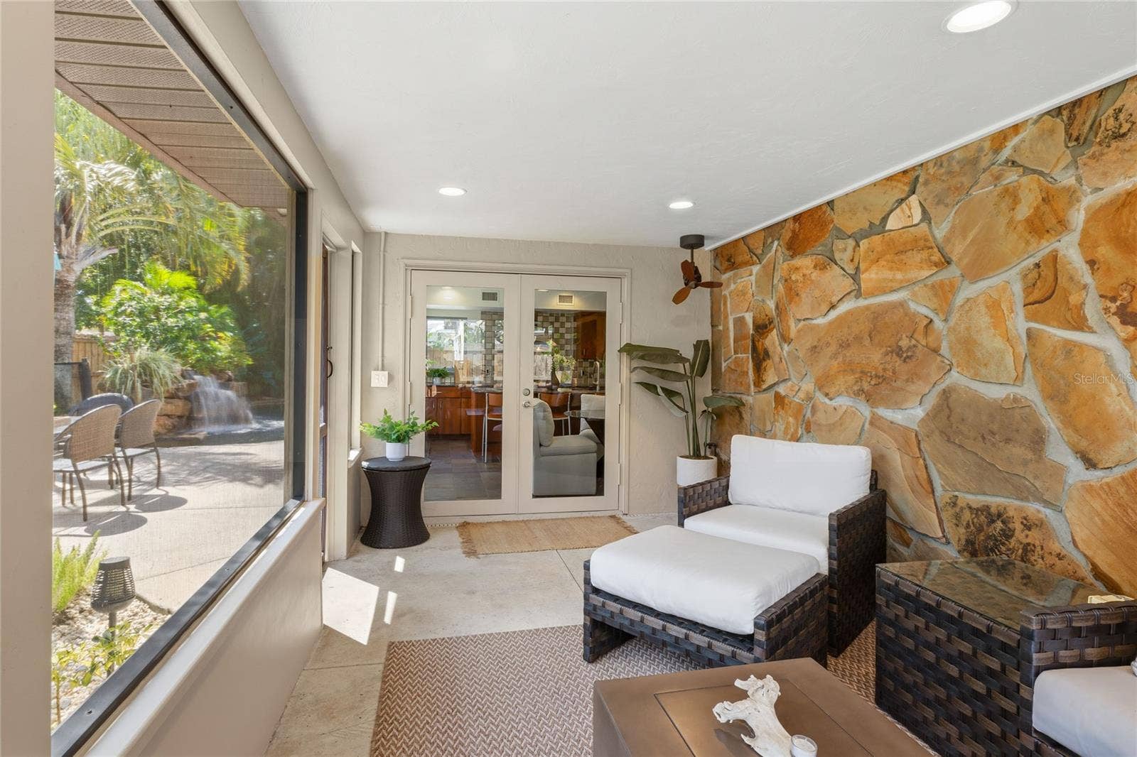 2630 SUNNYBROOK DRIVE, Sarasota, FL 34239 2630 SUNNYBROOK DRIVE, Sarasota, FL 34239