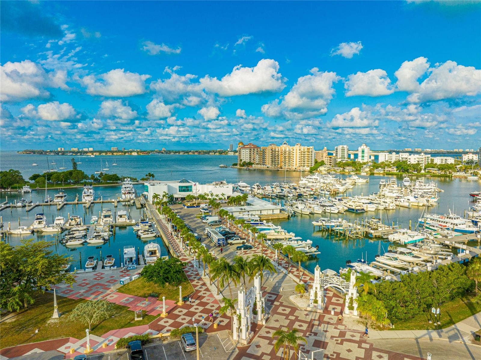 2630 SUNNYBROOK DRIVE, Sarasota, FL 34239 2630 SUNNYBROOK DRIVE, Sarasota, FL 34239