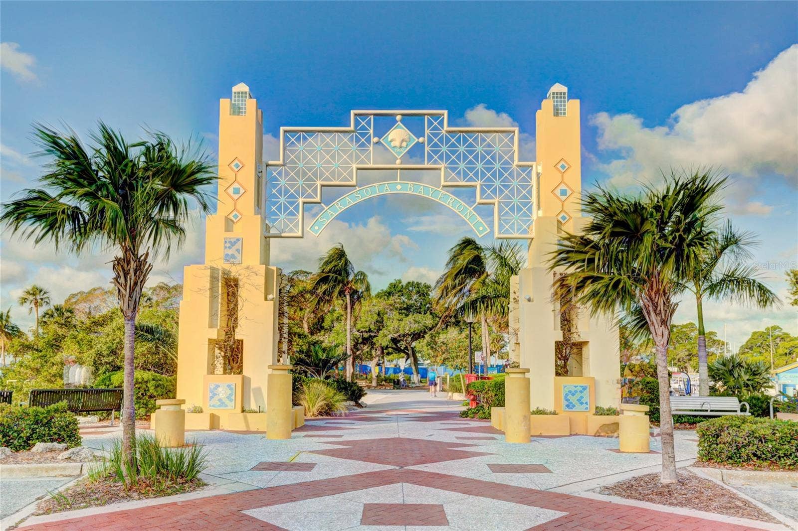 2630 SUNNYBROOK DRIVE, Sarasota, FL 34239 2630 SUNNYBROOK DRIVE, Sarasota, FL 34239