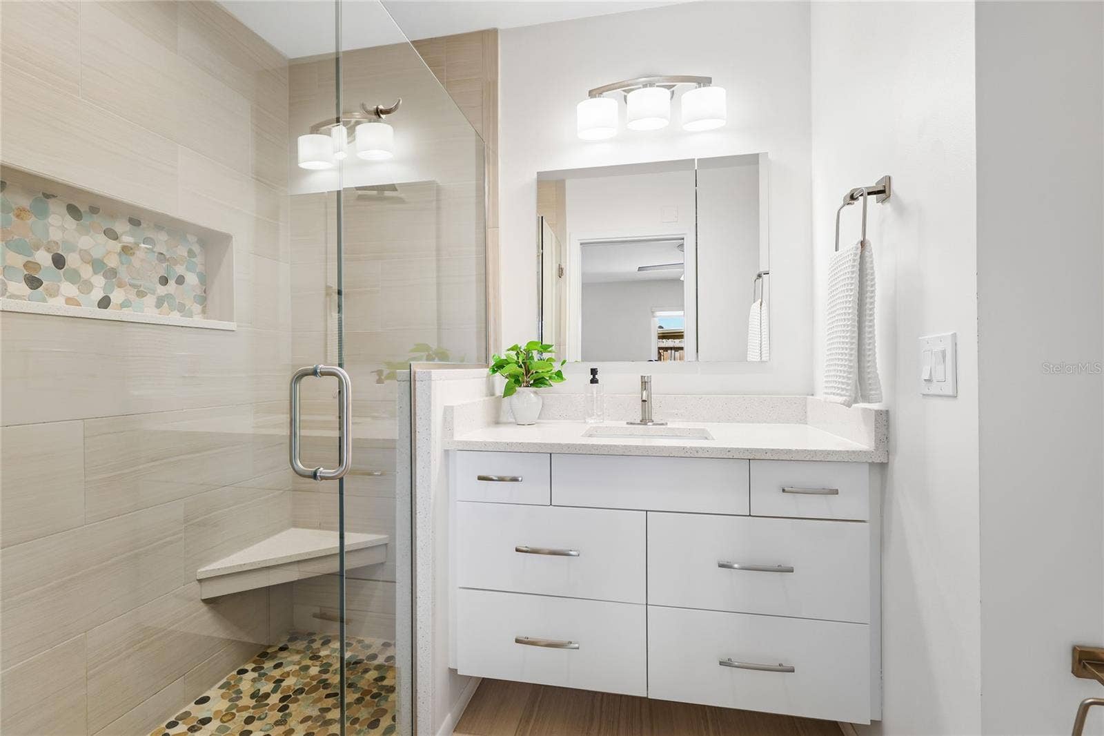 2630 SUNNYBROOK DRIVE, Sarasota, FL 34239 2630 SUNNYBROOK DRIVE, Sarasota, FL 34239
