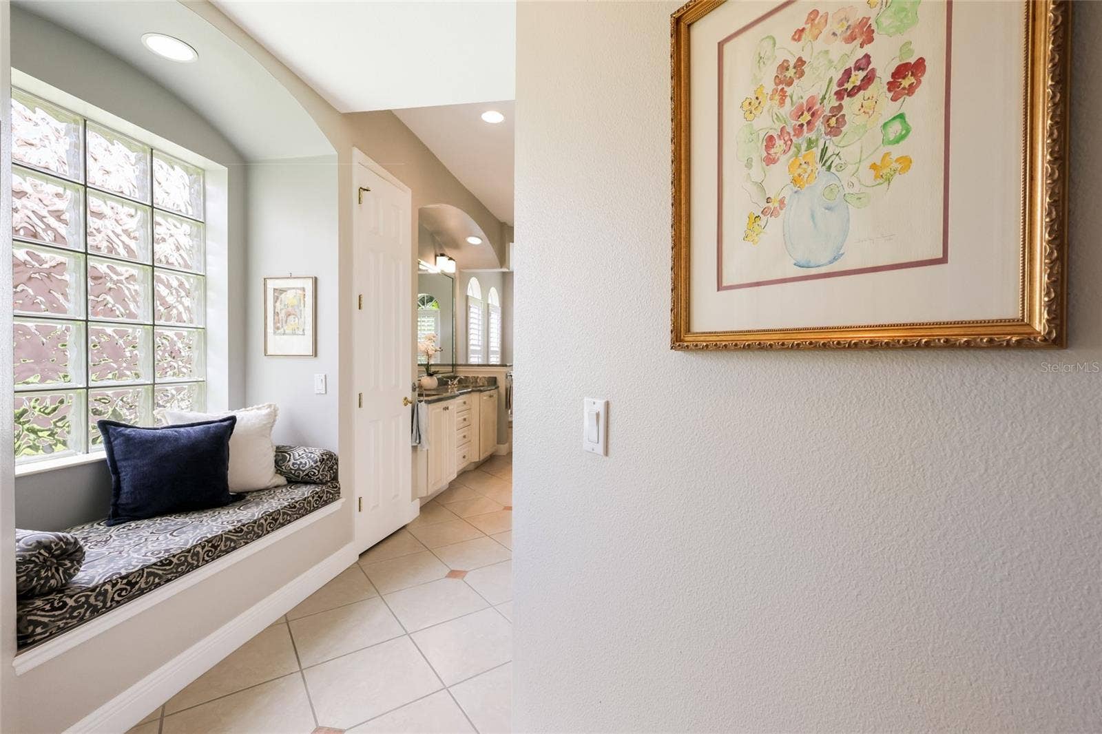13409 KILDARE PLACE, Lakewood Ranch, FL 34202 Hall to primary en suite