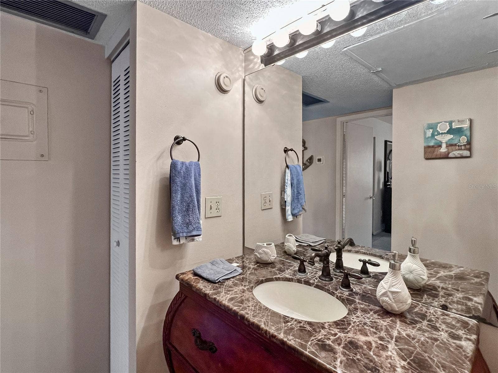 4480 IRONWOOD CIRCLE, #217A, Bradenton, FL 34209 4480 IRONWOOD CIRCLE, #217A, Bradenton, FL 34209