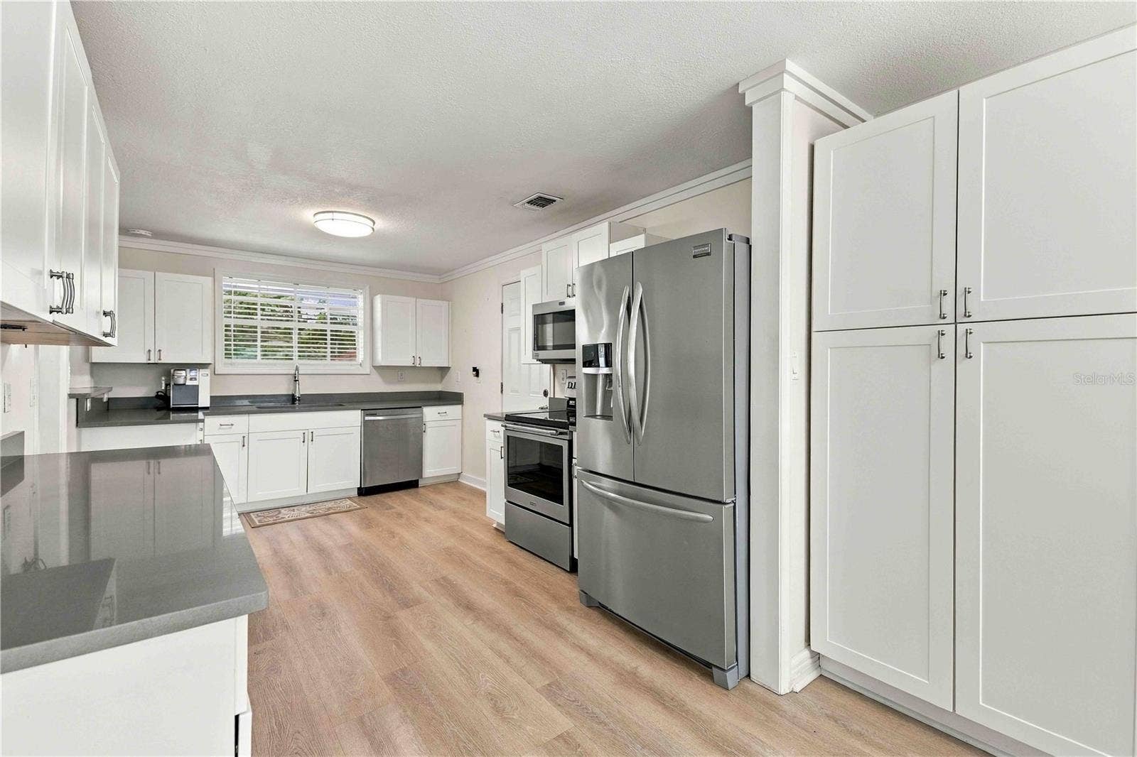 710 26TH STREET W, Bradenton, FL 34205 710 26TH STREET W, Bradenton, FL 34205