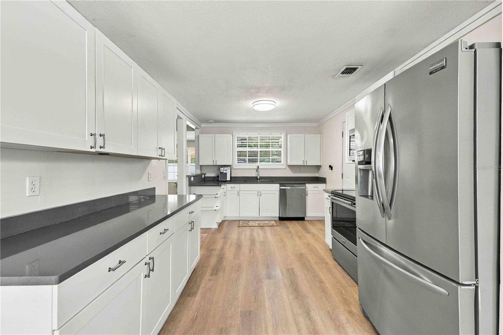 710 26TH STREET W, Bradenton, FL 34205 710 26TH STREET W, Bradenton, FL 34205