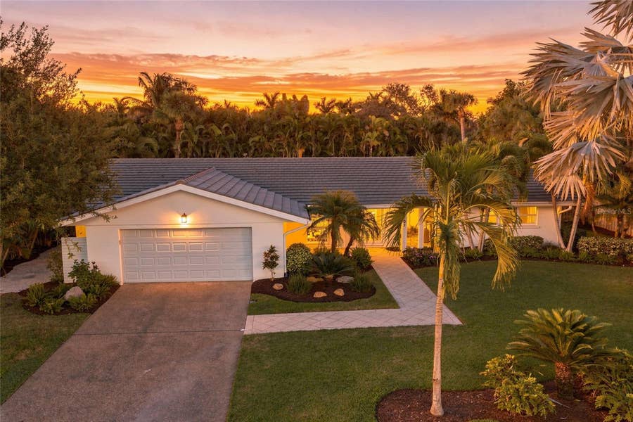 Property photo for 607 OWL WAY, Sarasota, FL