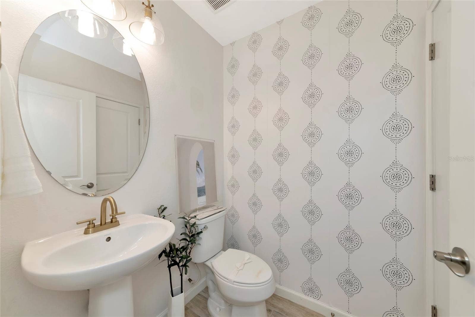 12121 TRAILHEAD DRIVE, Bradenton, FL 34211 12121 TRAILHEAD DRIVE, Bradenton, FL 34211