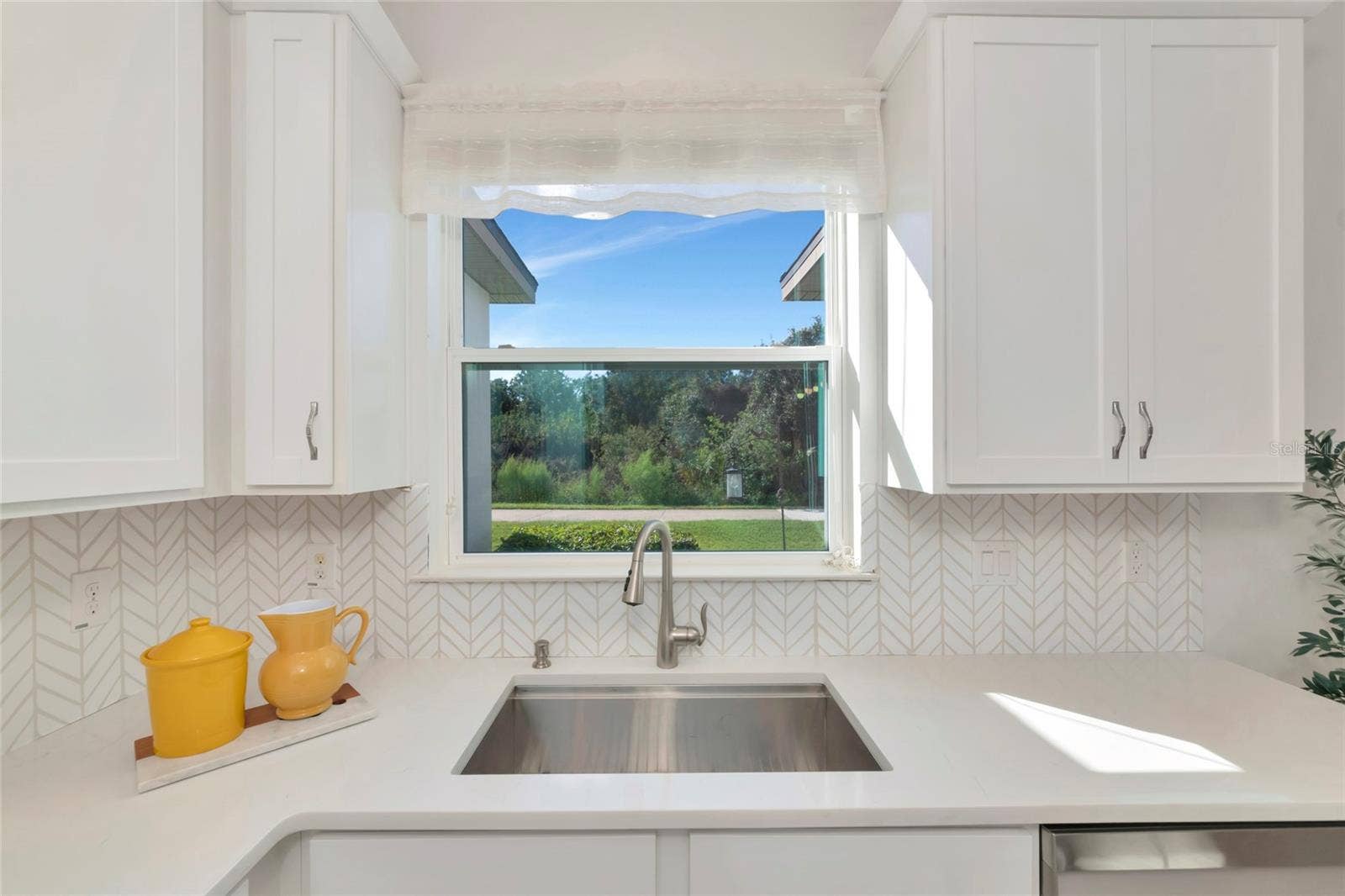12121 TRAILHEAD DRIVE, Bradenton, FL 34211 12121 TRAILHEAD DRIVE, Bradenton, FL 34211