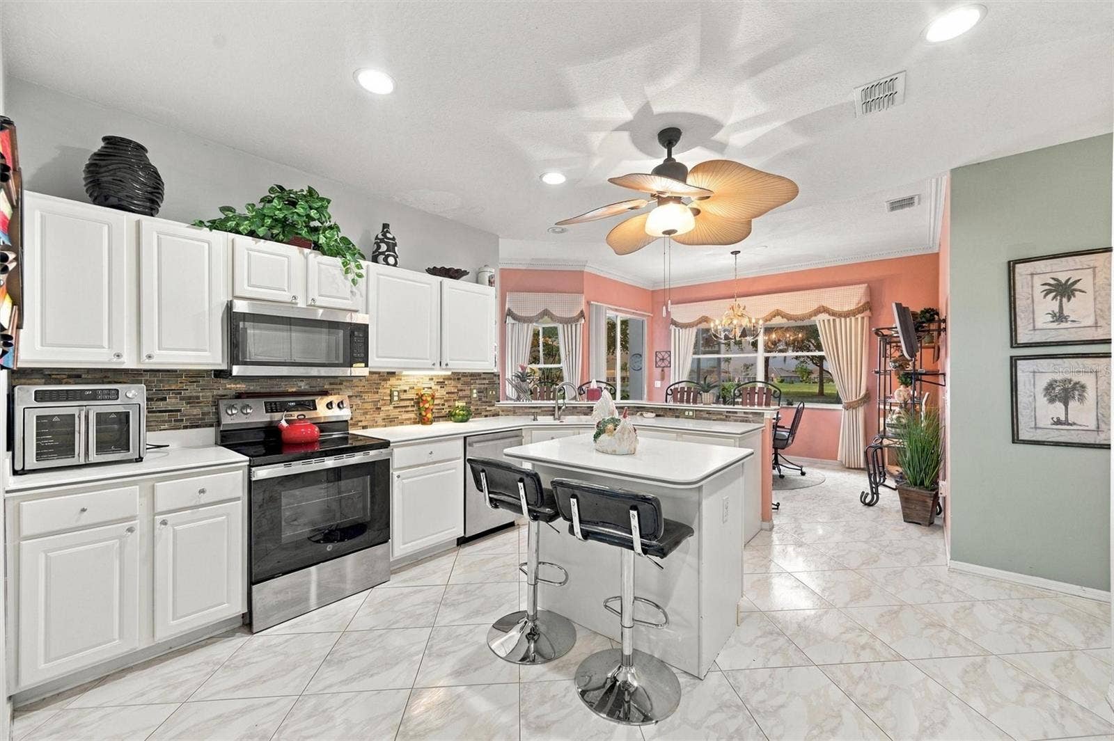 2223 PLATINUM DRIVE, Sun City Center, FL 33573 2223 PLATINUM DRIVE, Sun City Center, FL 33573