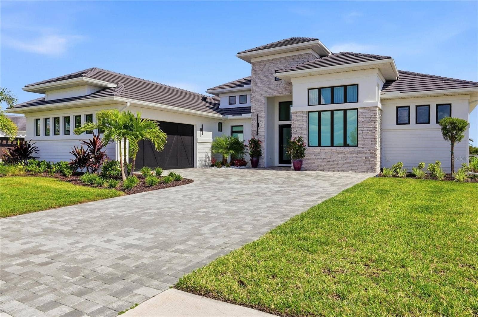 18504 FOXTAIL LOOP, Venice, FL 34293 18504 FOXTAIL LOOP, Venice, FL 34293