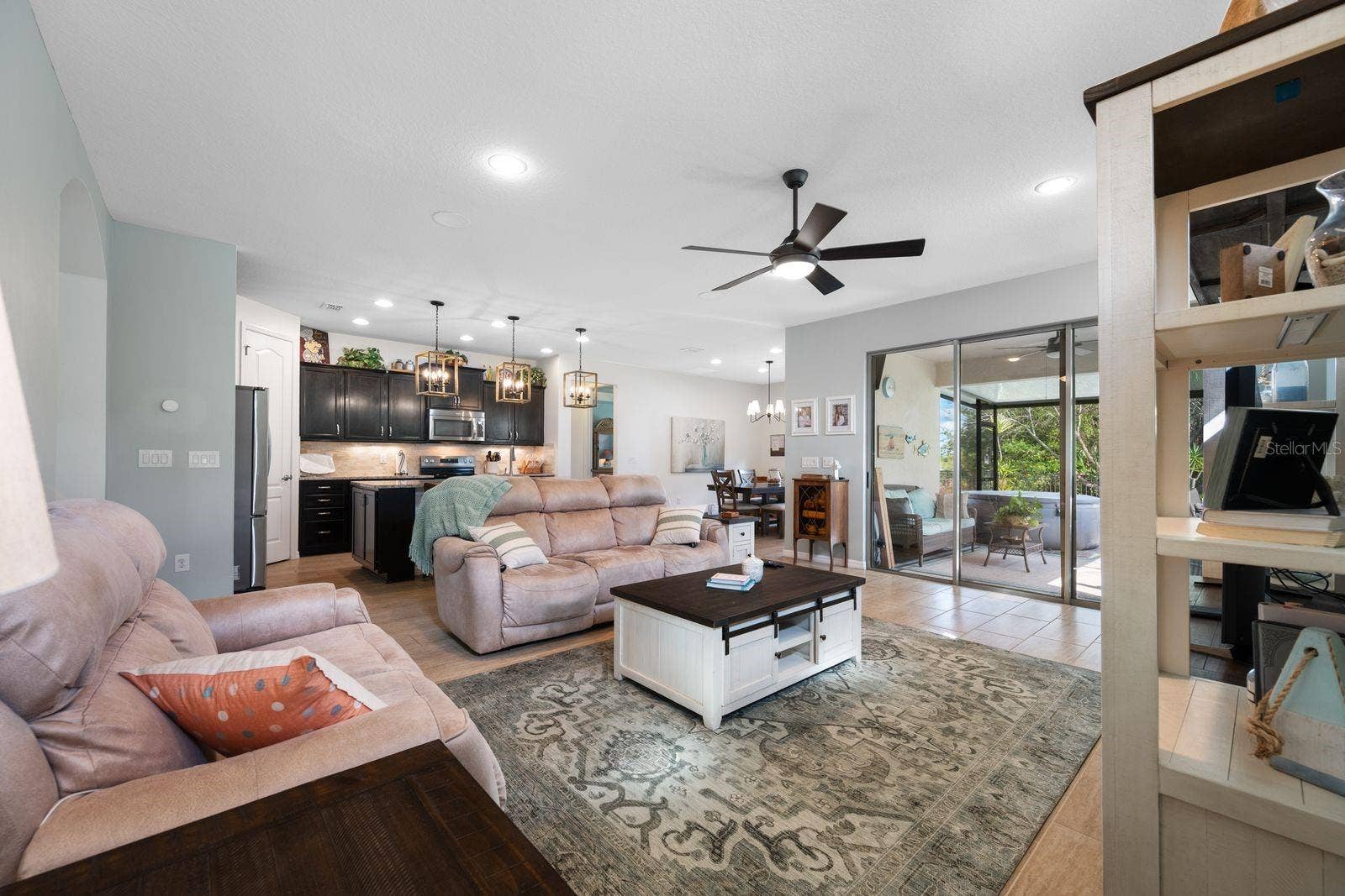 5016 BELLA ARMONIA CIRCLE, Wimauma, FL 33598 5016 BELLA ARMONIA CIRCLE, Wimauma, FL 33598