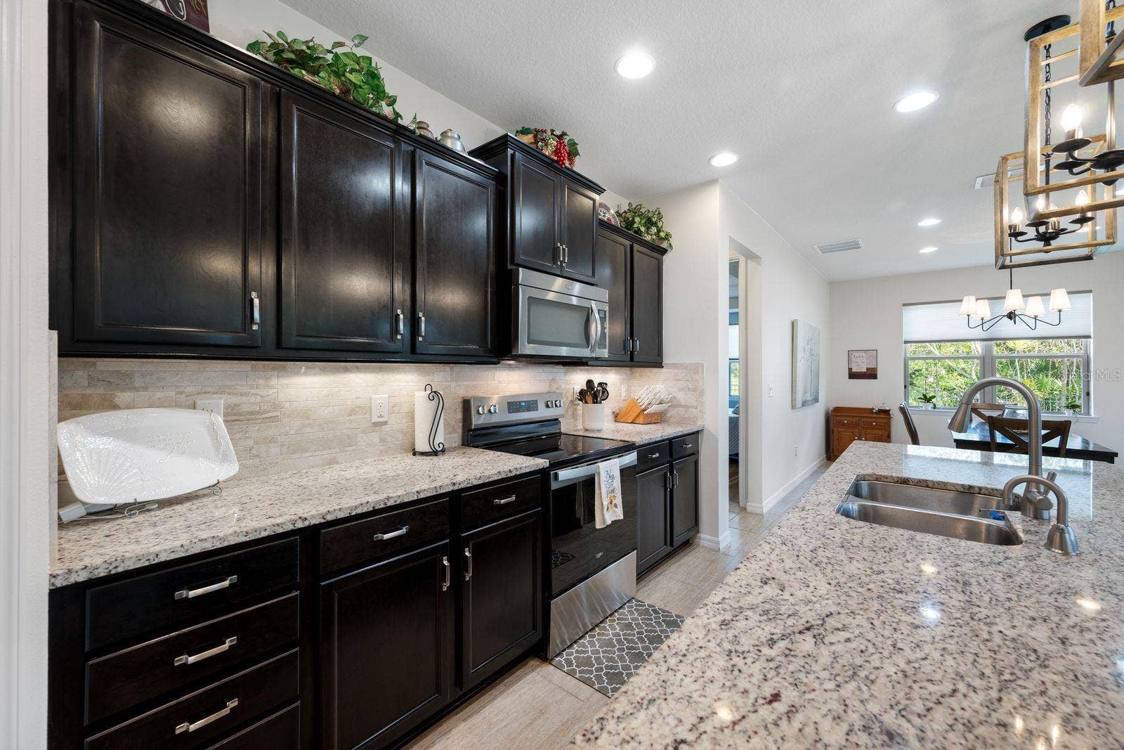 5016 BELLA ARMONIA CIRCLE, Wimauma, FL 33598 5016 BELLA ARMONIA CIRCLE, Wimauma, FL 33598