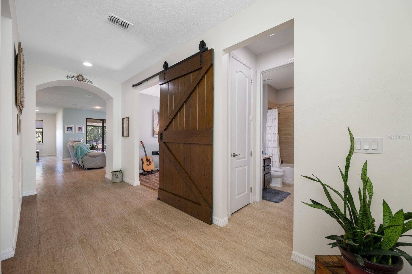5016 BELLA ARMONIA CIRCLE, Wimauma, FL 33598 5016 BELLA ARMONIA CIRCLE, Wimauma, FL 33598
