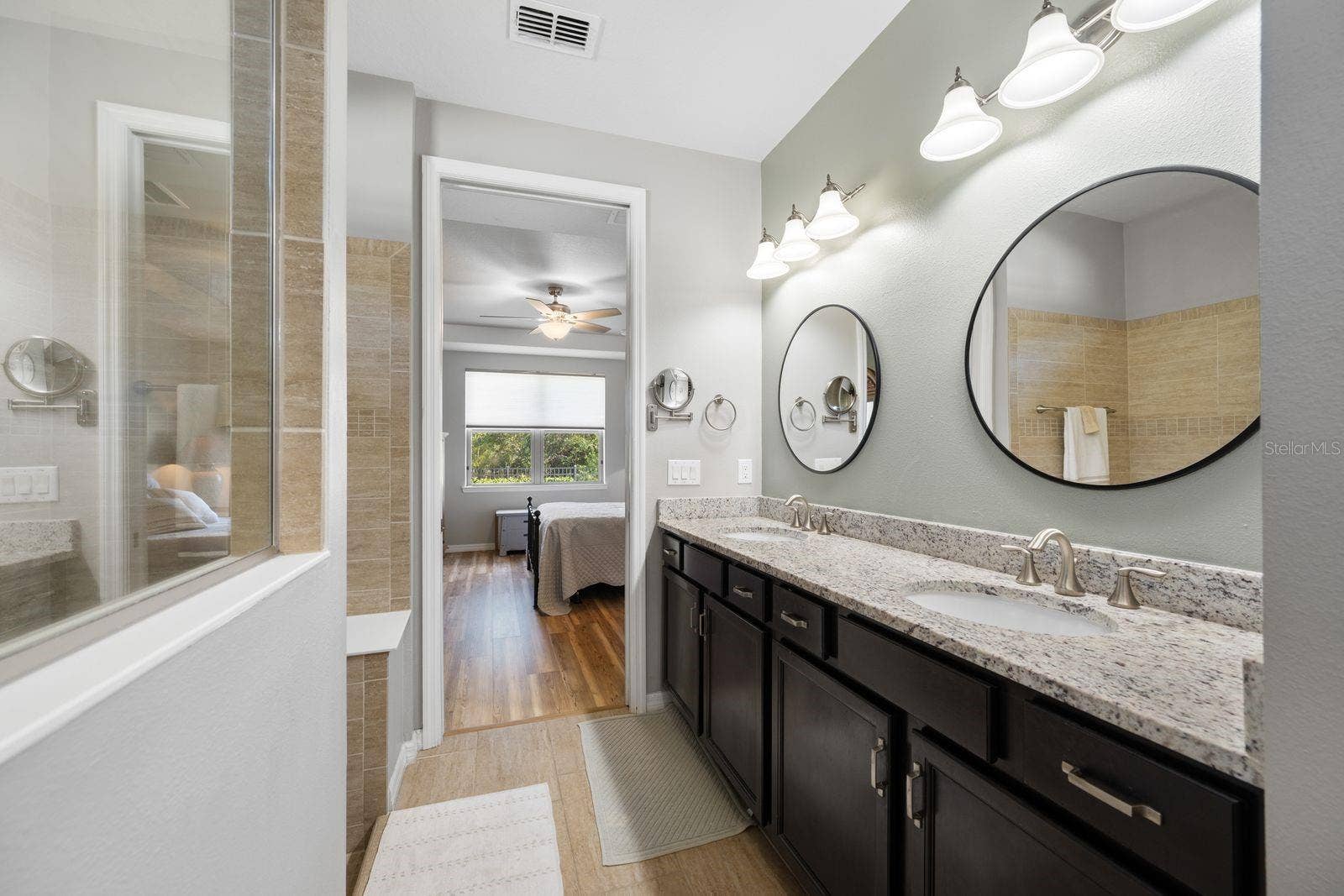 5016 BELLA ARMONIA CIRCLE, Wimauma, FL 33598 5016 BELLA ARMONIA CIRCLE, Wimauma, FL 33598