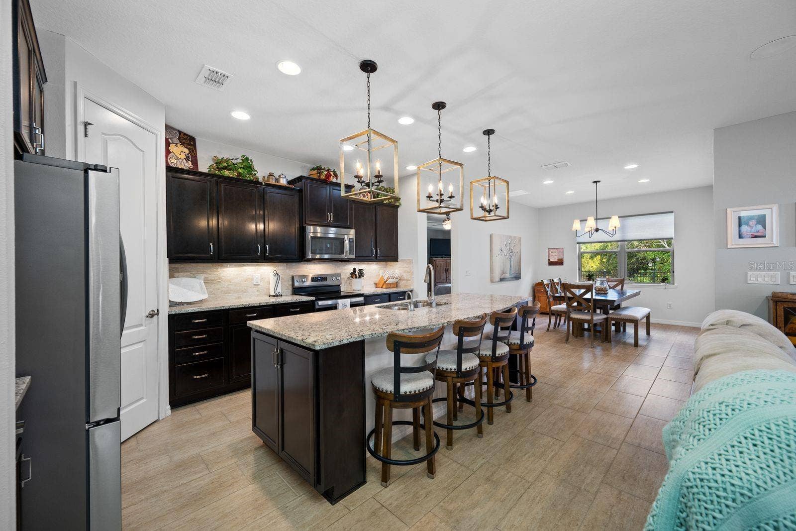 5016 BELLA ARMONIA CIRCLE, Wimauma, FL 33598 5016 BELLA ARMONIA CIRCLE, Wimauma, FL 33598