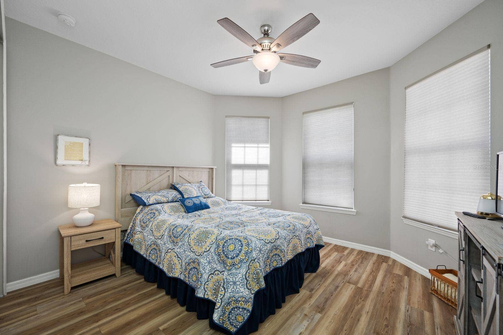 5016 BELLA ARMONIA CIRCLE, Wimauma, FL 33598 5016 BELLA ARMONIA CIRCLE, Wimauma, FL 33598