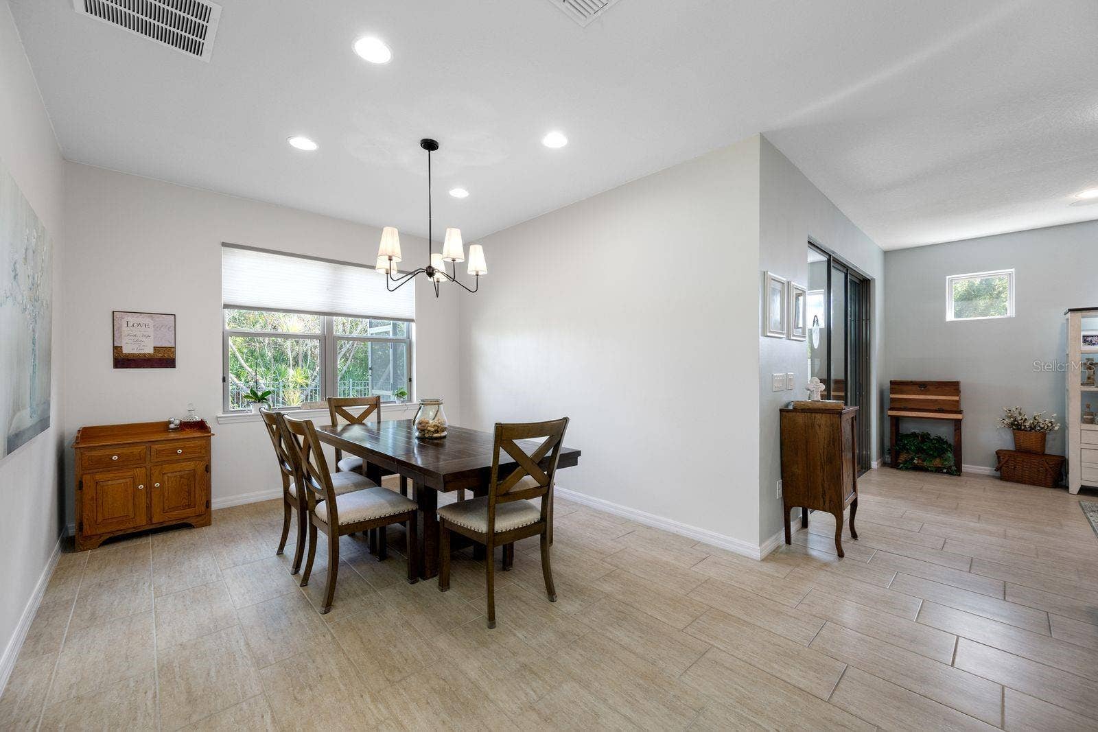 5016 BELLA ARMONIA CIRCLE, Wimauma, FL 33598 5016 BELLA ARMONIA CIRCLE, Wimauma, FL 33598