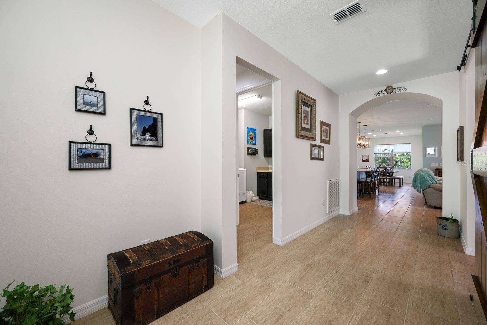 5016 BELLA ARMONIA CIRCLE, Wimauma, FL 33598 5016 BELLA ARMONIA CIRCLE, Wimauma, FL 33598