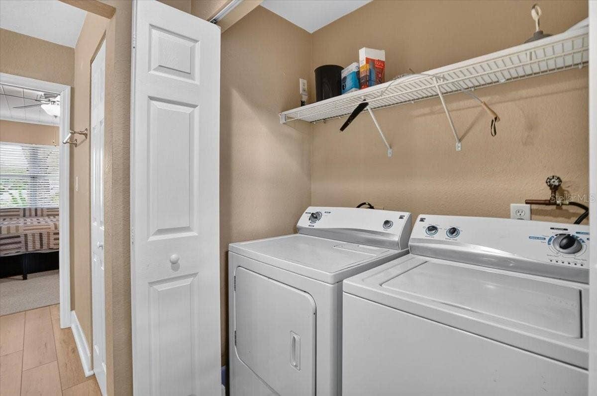 2755 S EAST AVENUE, Sarasota, FL 34239 2755 S EAST AVENUE, Sarasota, FL 34239