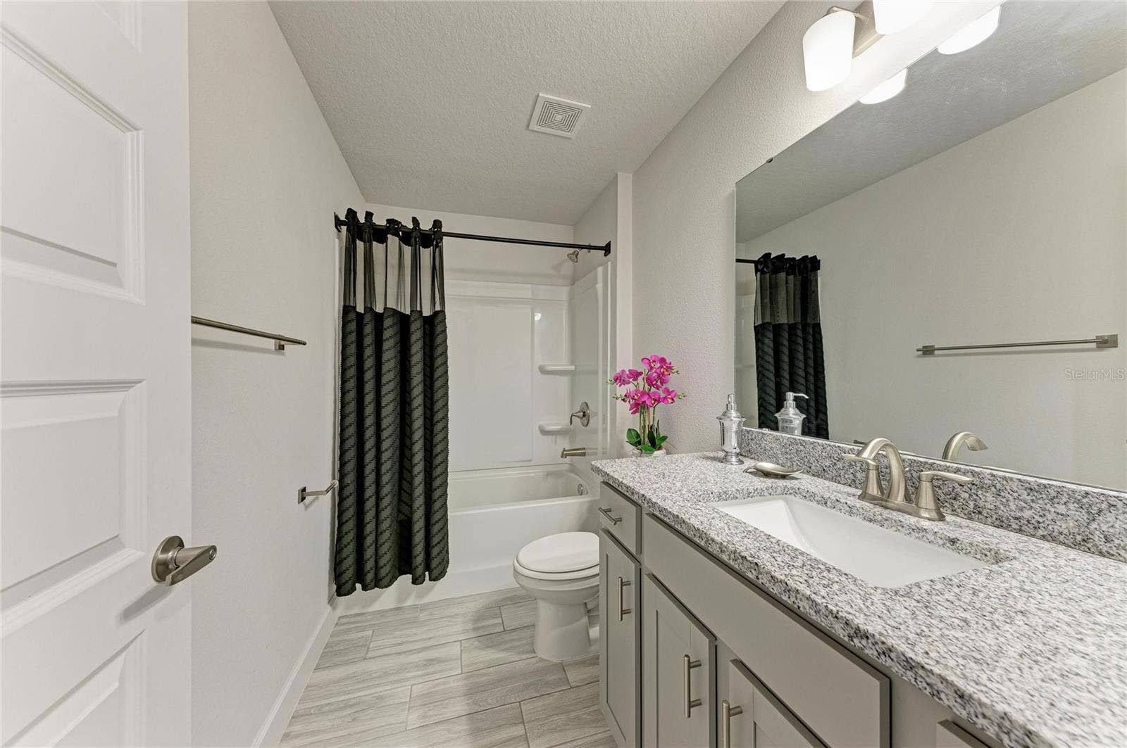 6811 162ND PLACE E, Parrish, FL 34219 6811 162ND PLACE E, Parrish, FL 34219