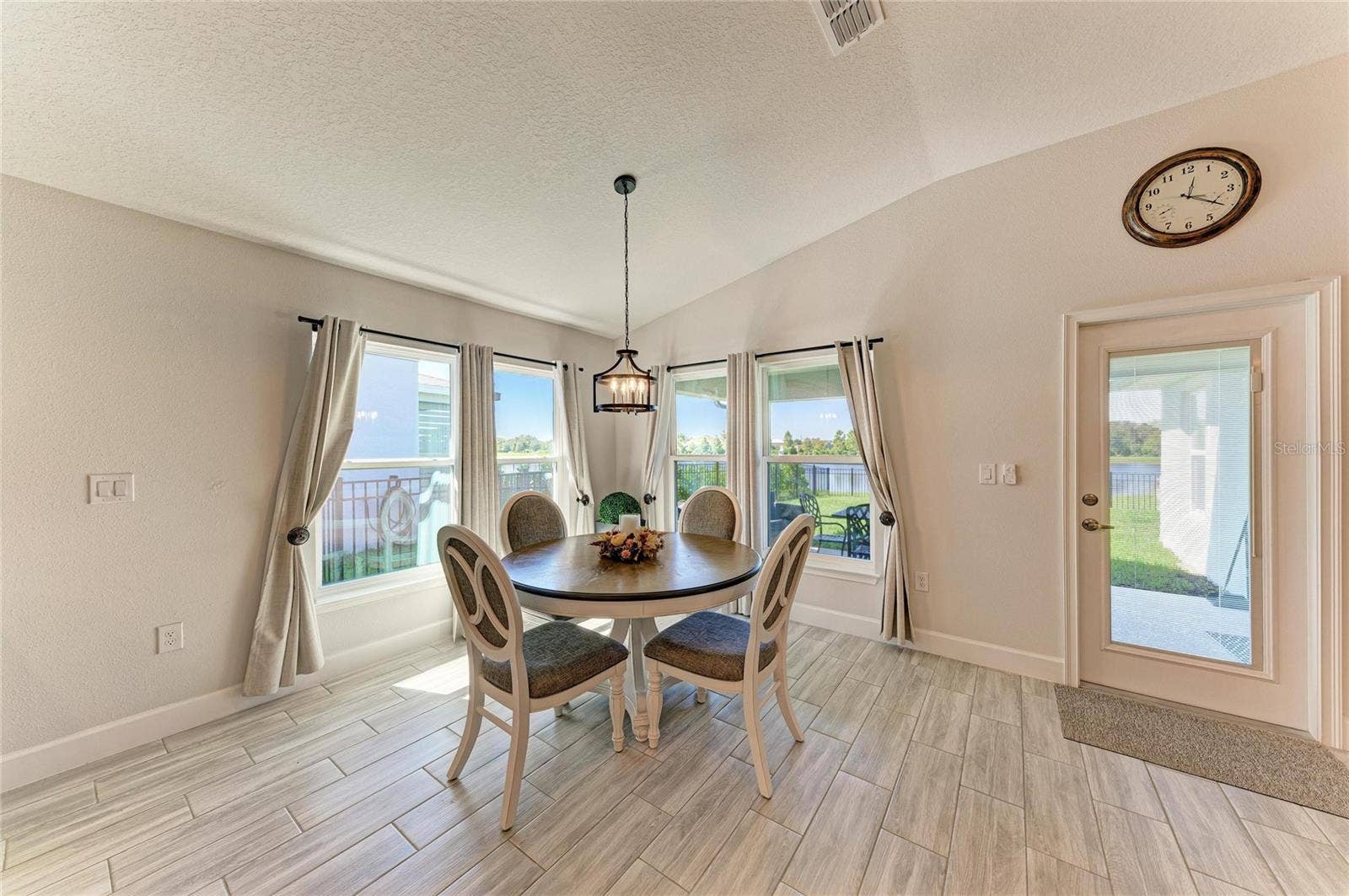 6811 162ND PLACE E, Parrish, FL 34219 6811 162ND PLACE E, Parrish, FL 34219