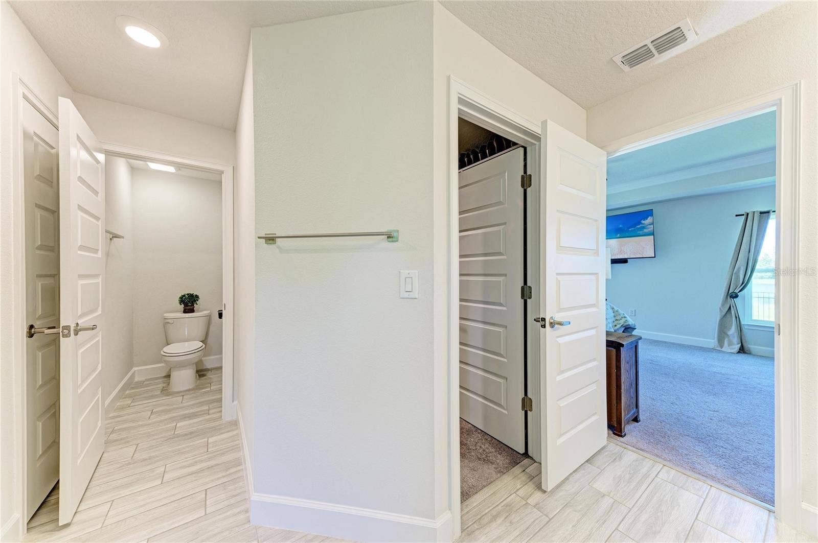 6811 162ND PLACE E, Parrish, FL 34219 6811 162ND PLACE E, Parrish, FL 34219