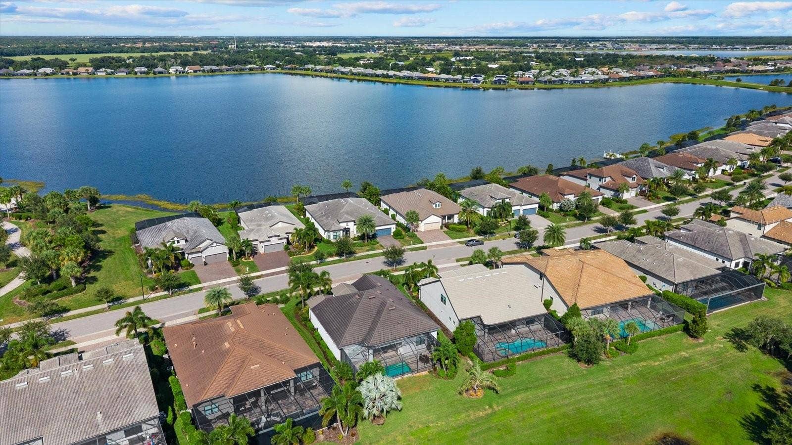 7973 GRANDE SHORES DRIVE, Sarasota, FL 34240 7973 GRANDE SHORES DRIVE, Sarasota, FL 34240