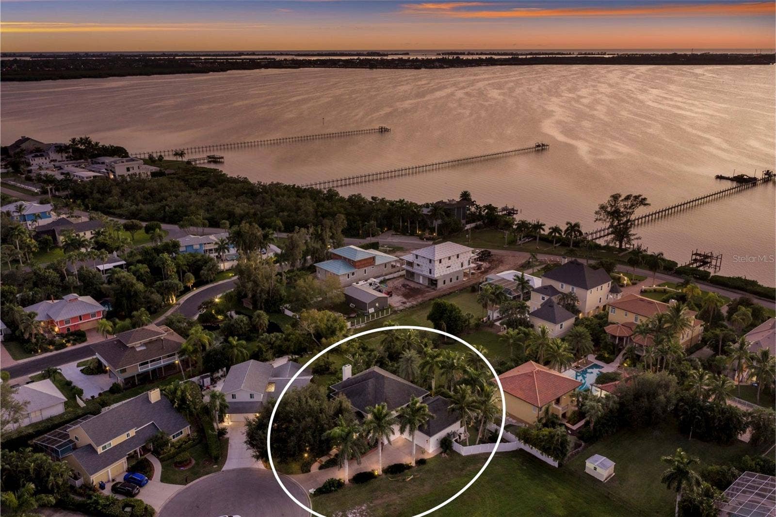 1808 80TH STREET COURT W, Bradenton, FL 34209 1808 80TH STREET COURT W, Bradenton, FL 34209