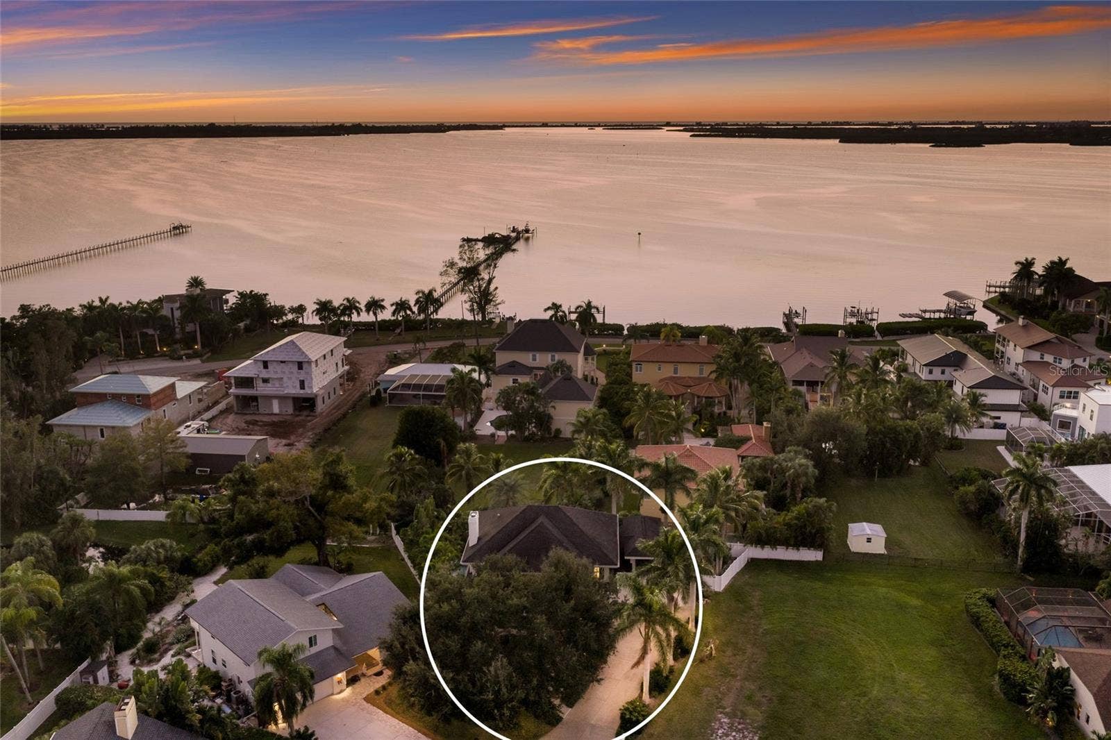 1808 80TH STREET COURT W, Bradenton, FL 34209 1808 80TH STREET COURT W, Bradenton, FL 34209