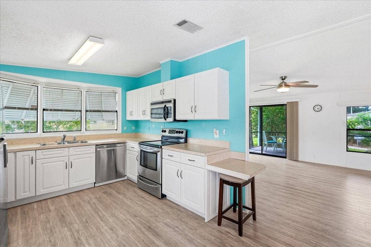 10074 BROKEN WOODS COURT, North Fort Myers, FL 33903 10074 BROKEN WOODS COURT, North Fort Myers, FL 33903