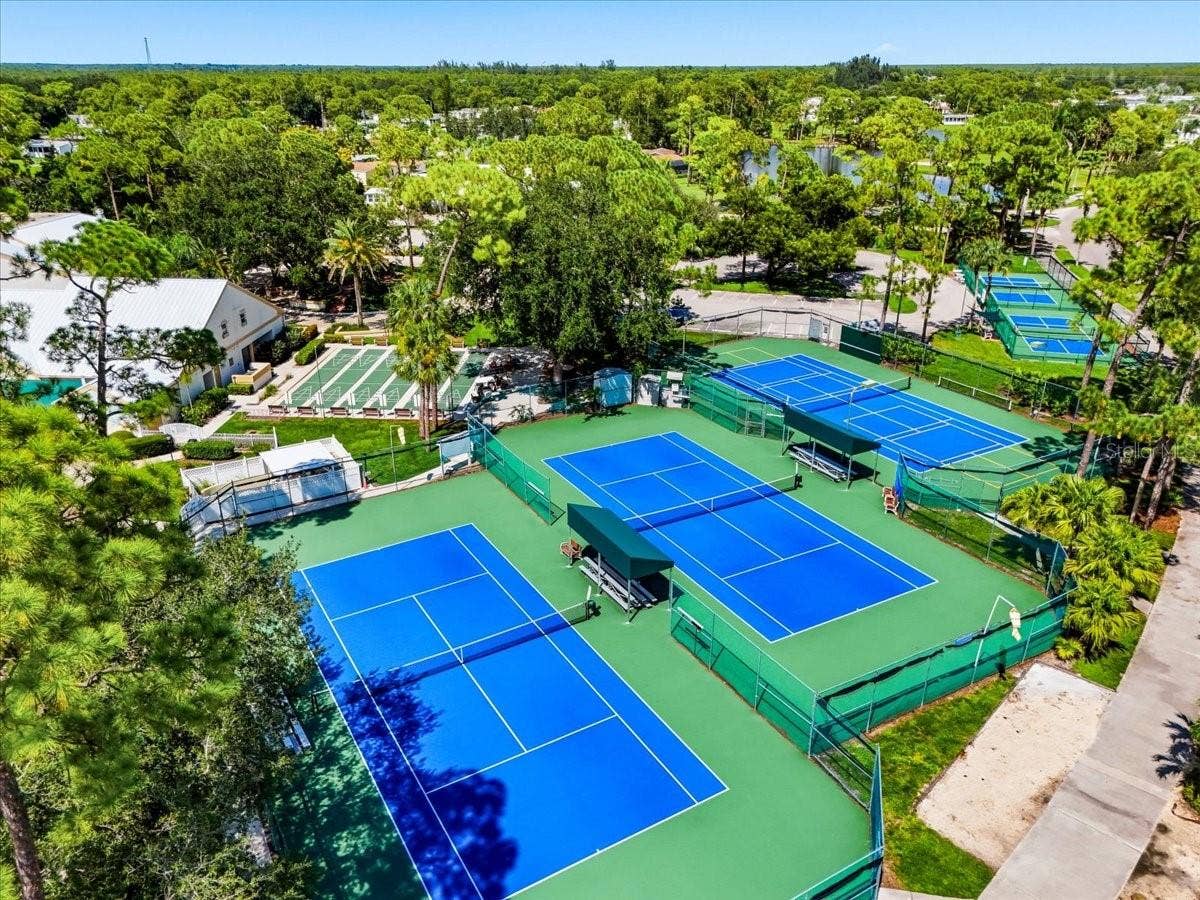 10074 BROKEN WOODS COURT, North Fort Myers, FL 33903 10074 BROKEN WOODS COURT, North Fort Myers, FL 33903