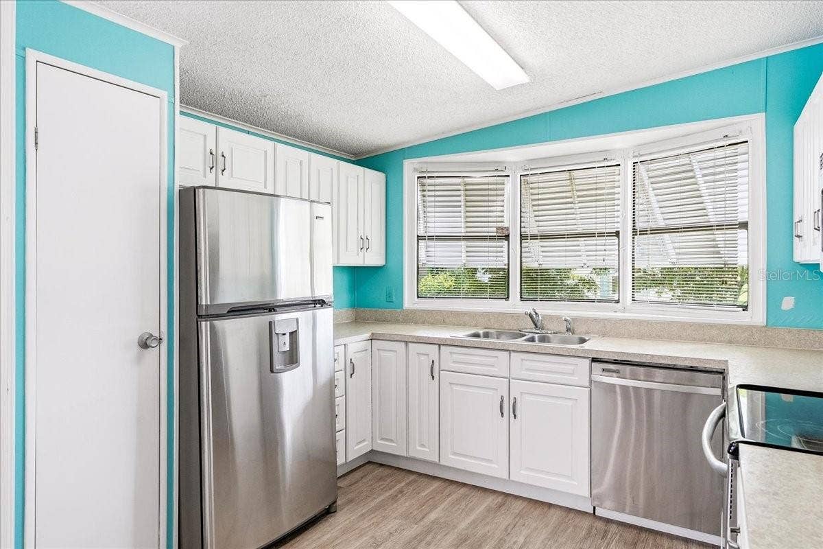 10074 BROKEN WOODS COURT, North Fort Myers, FL 33903 10074 BROKEN WOODS COURT, North Fort Myers, FL 33903