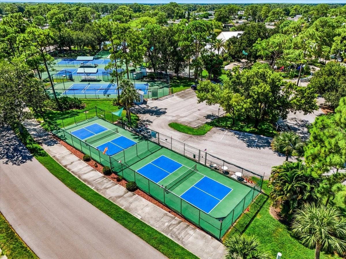 10074 BROKEN WOODS COURT, North Fort Myers, FL 33903 10074 BROKEN WOODS COURT, North Fort Myers, FL 33903