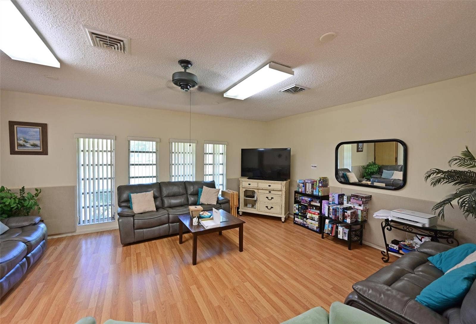 3401 36TH STREET W, Bradenton, FL 34205